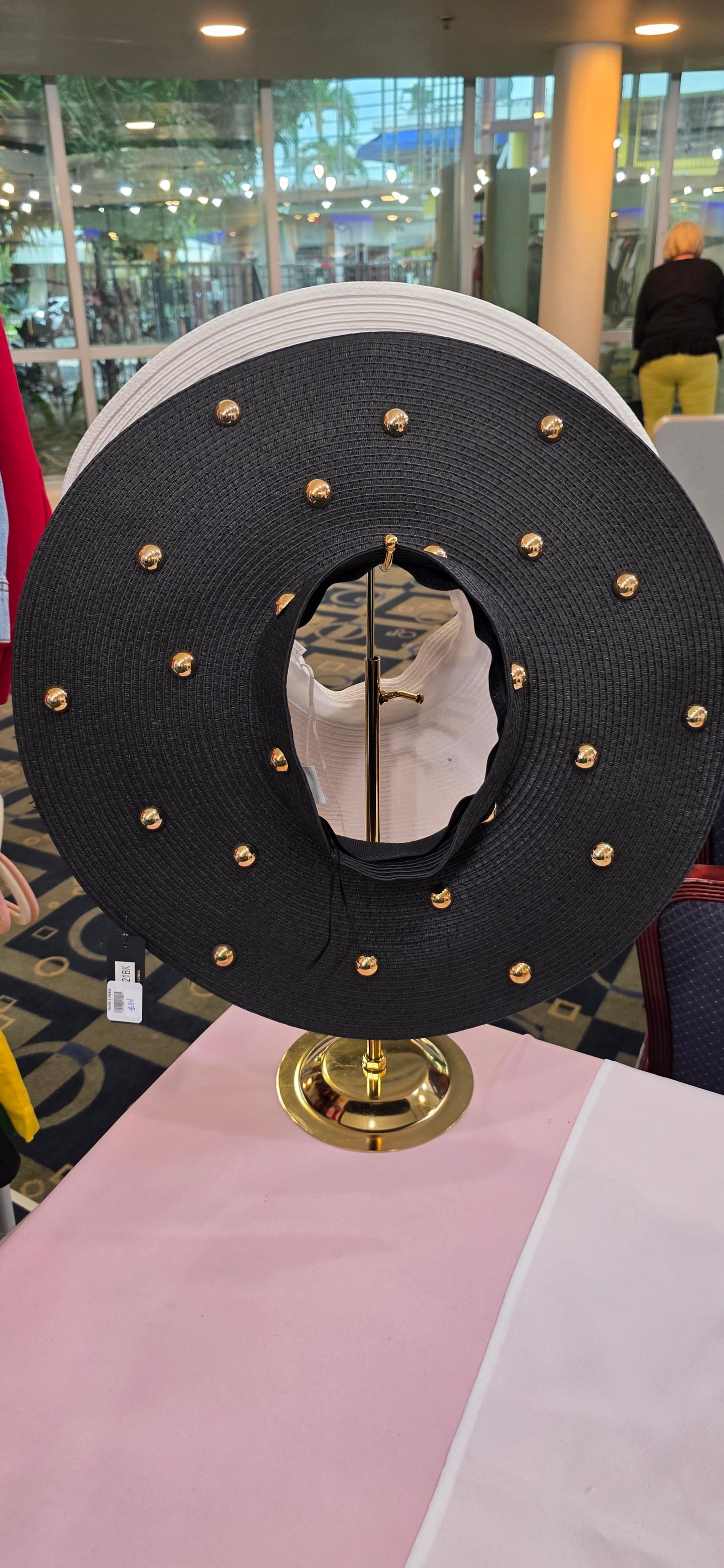 Pamela Hat