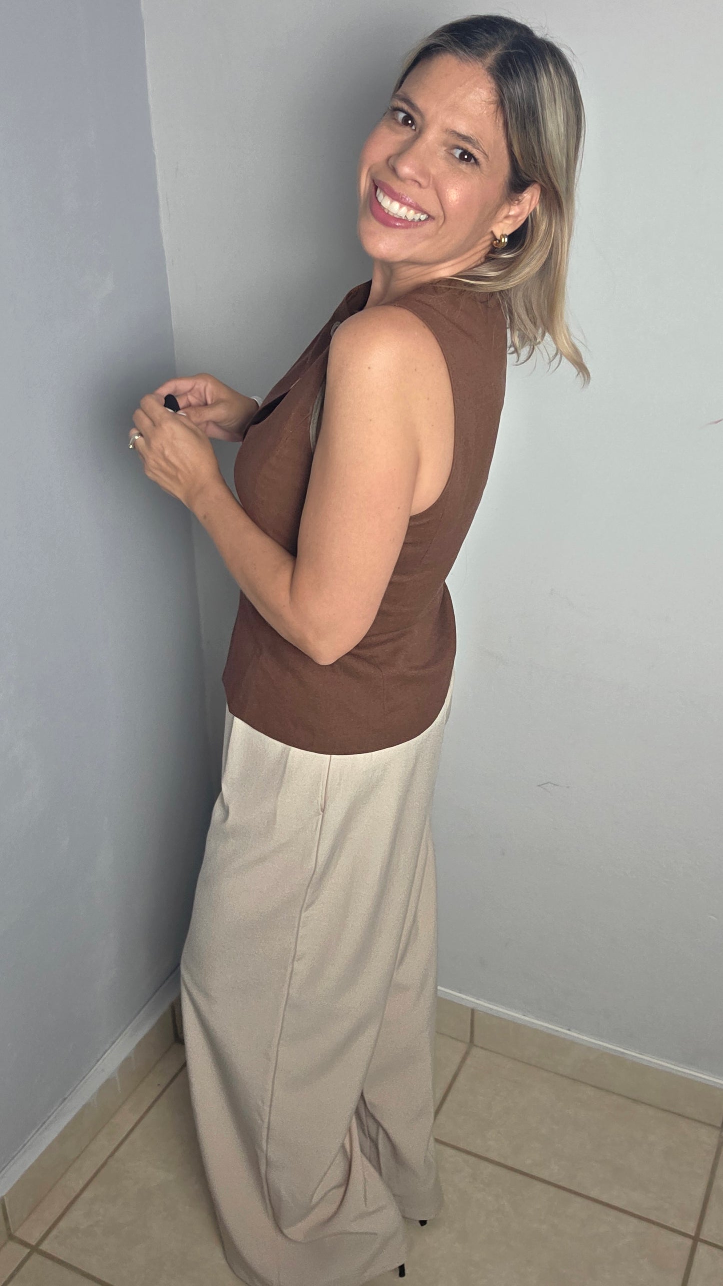 Moraima Vest Top