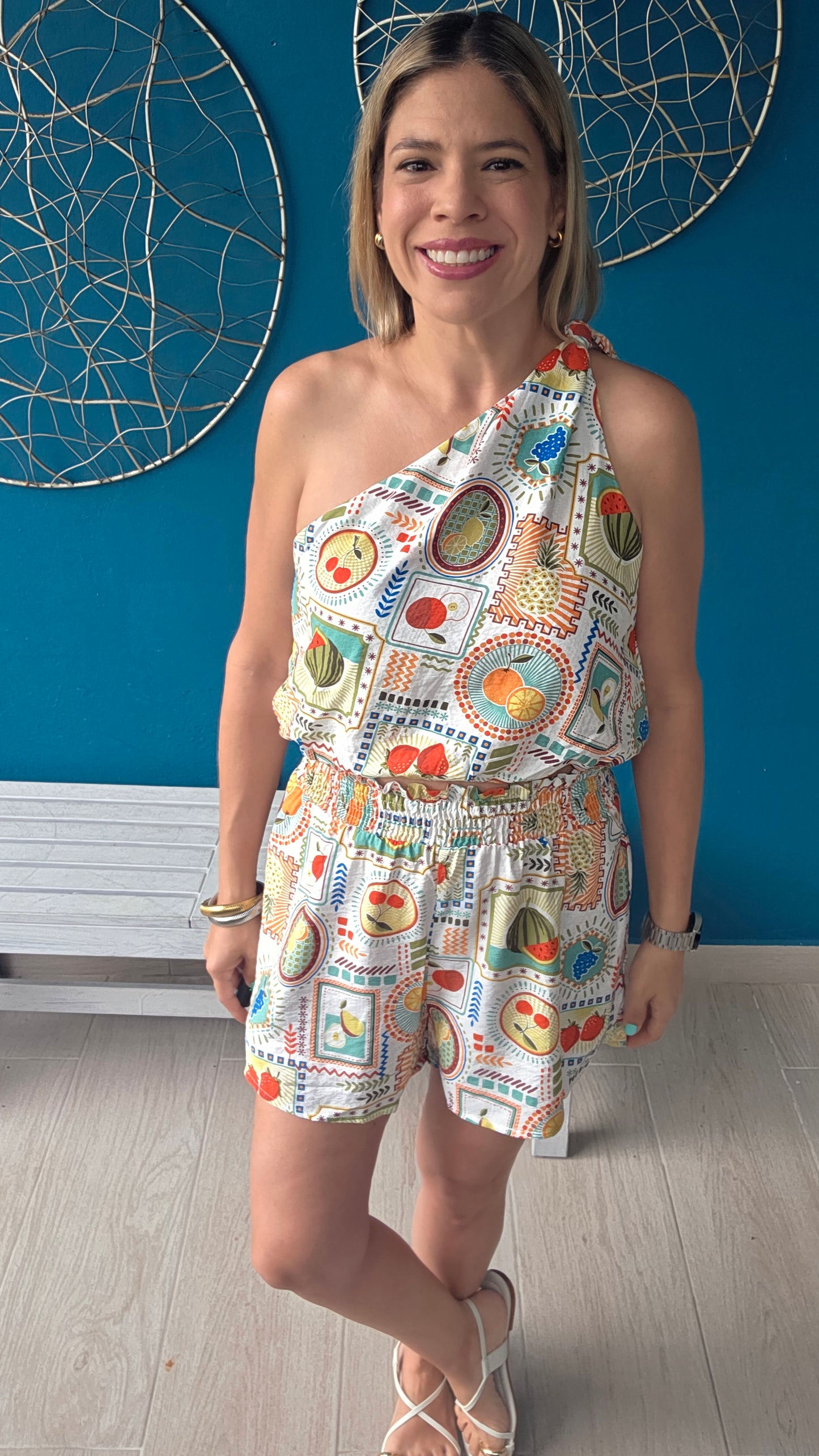 Tropical Set