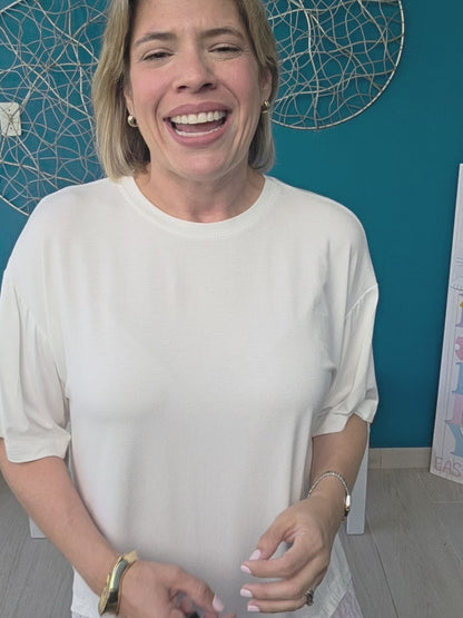 White T-shirt With Lace Detail
