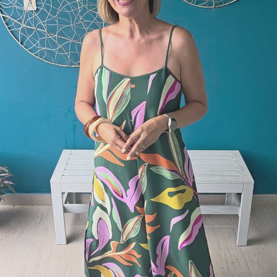flowers jumpsuit video description