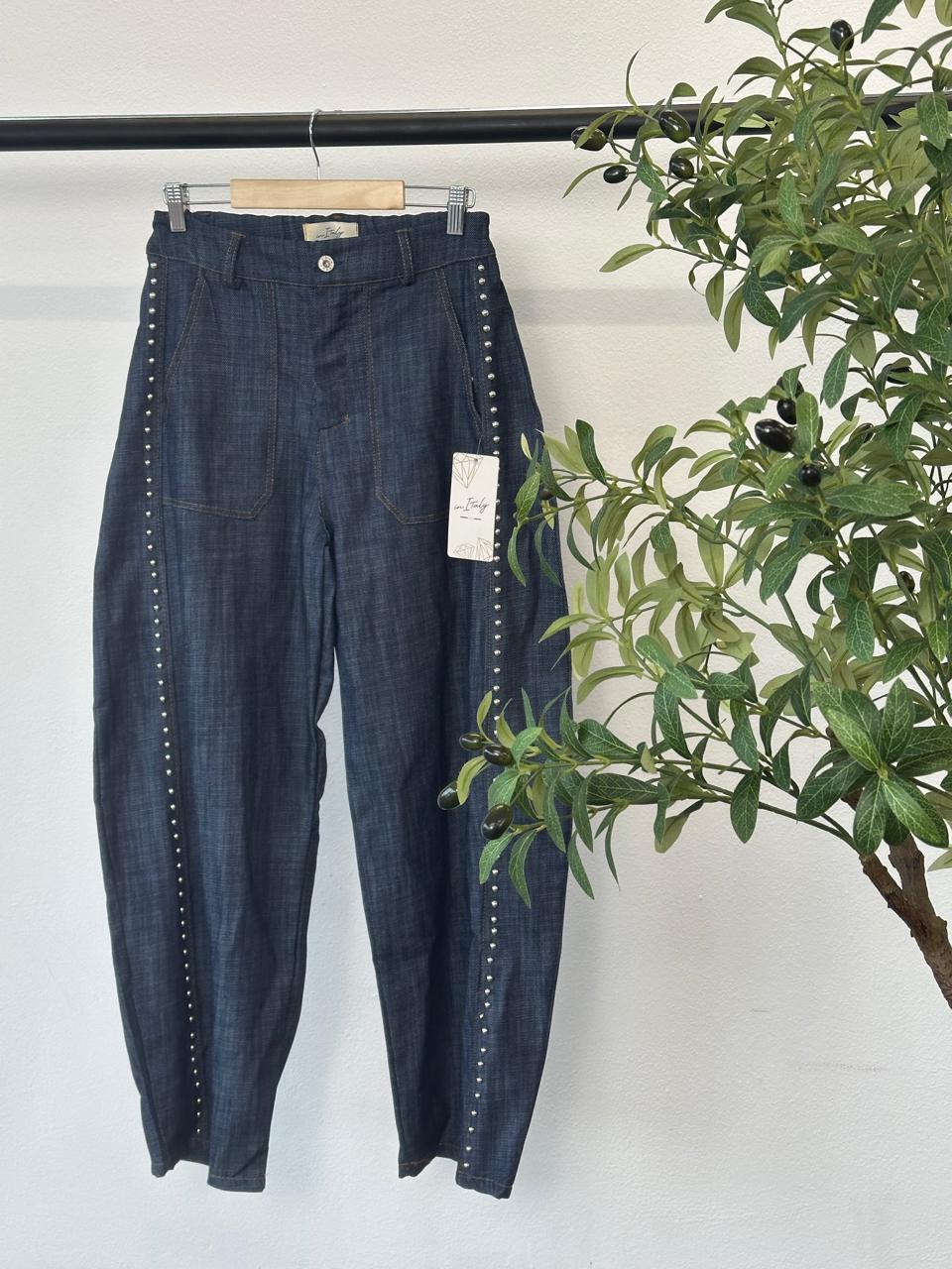 Studs Barrel Jeans