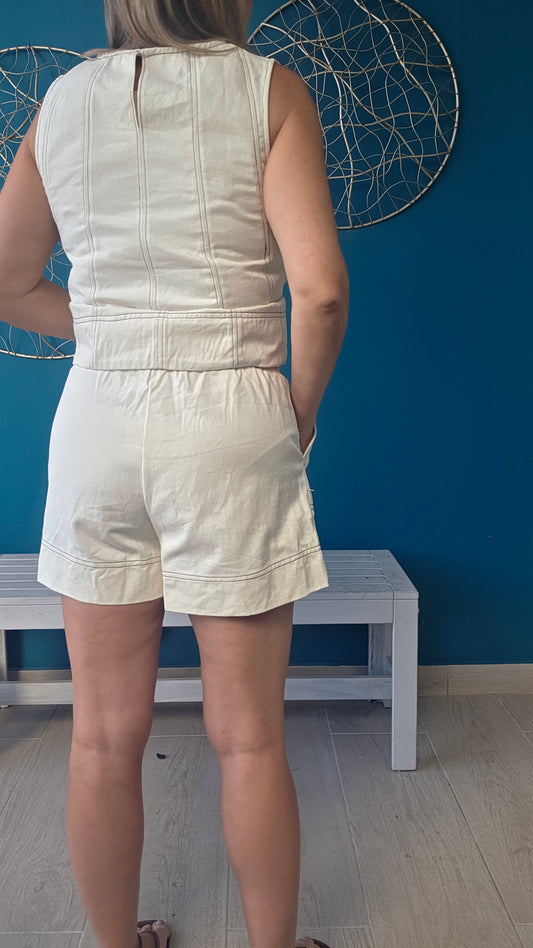 Contrast Topstitch Detail Shorts