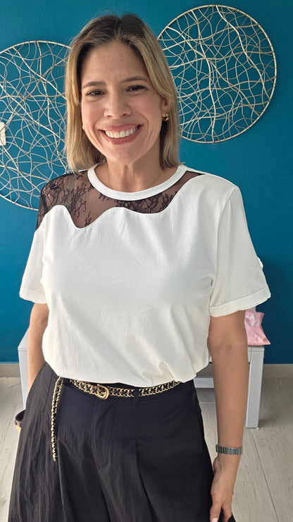 Lace shoulder cotton t-shirt