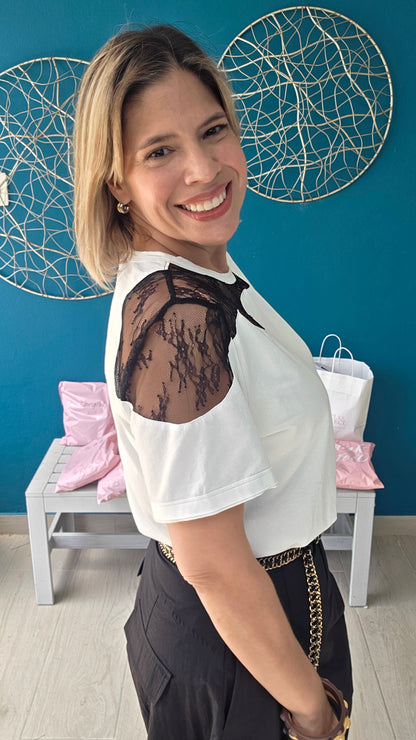 Lace shoulder cotton t-shirt