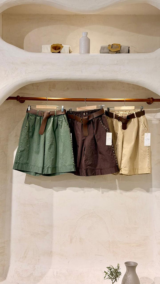 The Perfect Summer Bermudas